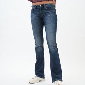 "NWT" Aeropostale Low-Rise‎ Bootcut Jeans- Size 2 Short